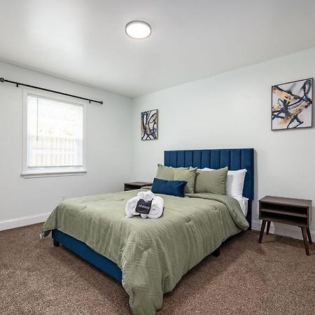 Апартаменты Cozy 2Bd Retreat A Short Walk To Westside Beltline Атланта Экстерьер фото