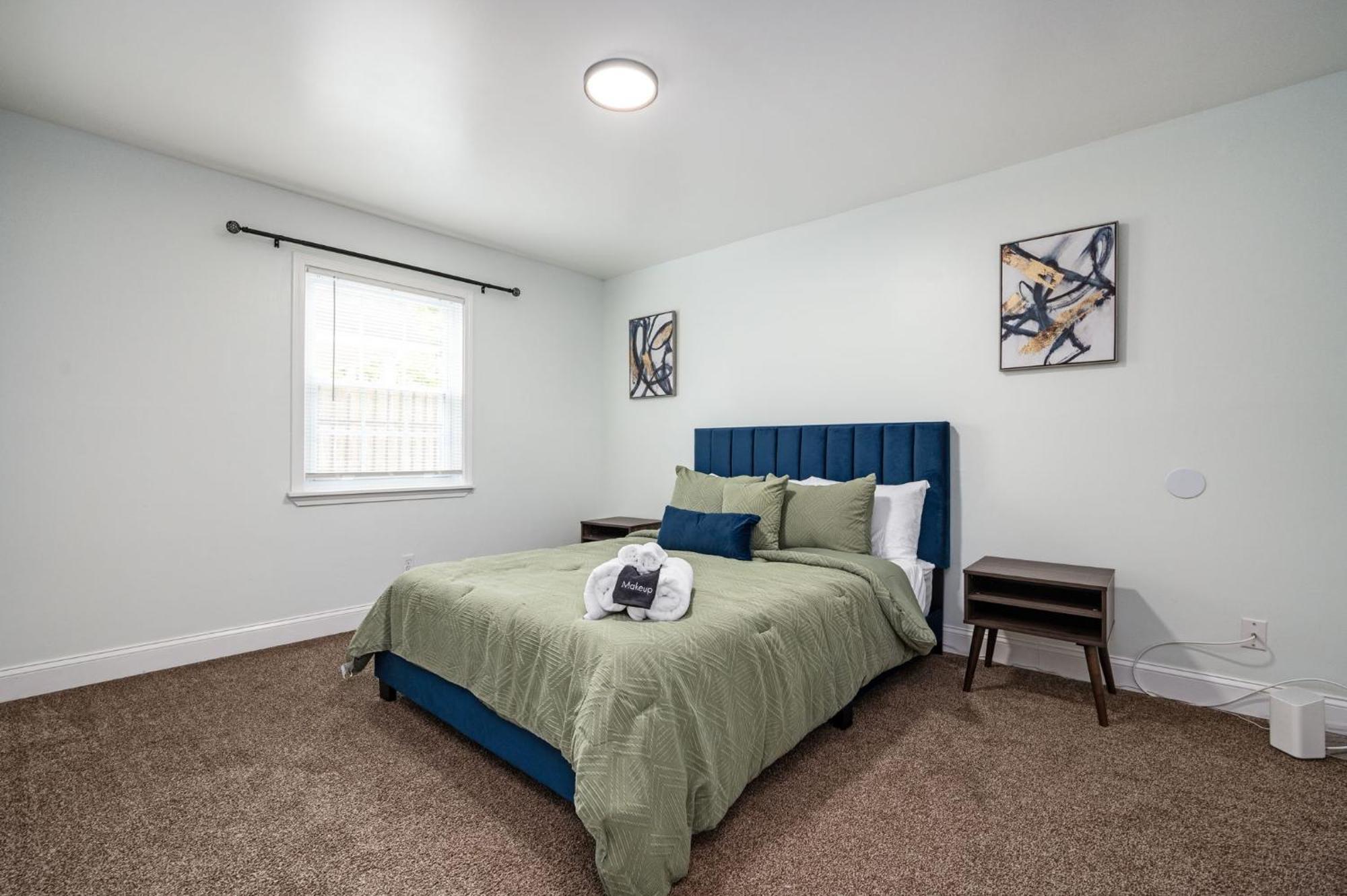 Апартаменты Cozy 2Bd Retreat A Short Walk To Westside Beltline Атланта Экстерьер фото