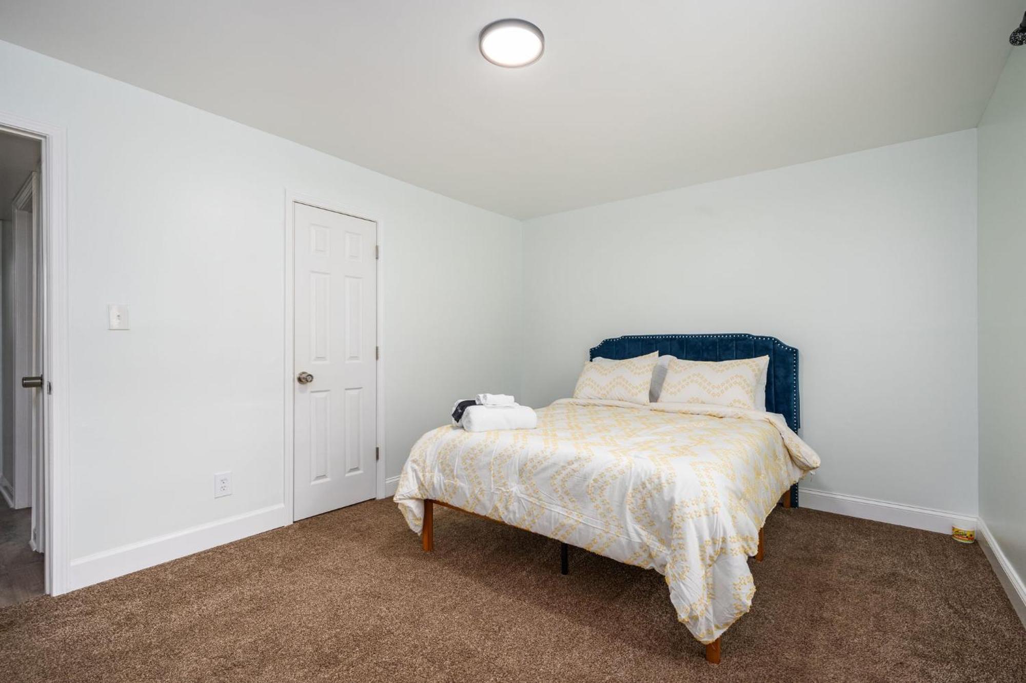 Апартаменты Cozy 2Bd Retreat A Short Walk To Westside Beltline Атланта Экстерьер фото
